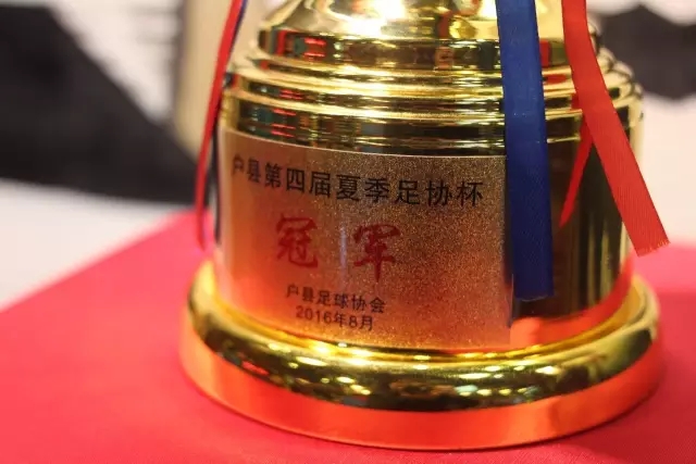 解说：尼克斯上半场歇大了 下半场及时复苏 布伦森无愧纽约之王